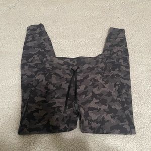 Lululemon joggers